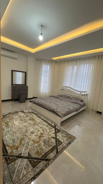 تصویر سه خواب استخر دار 