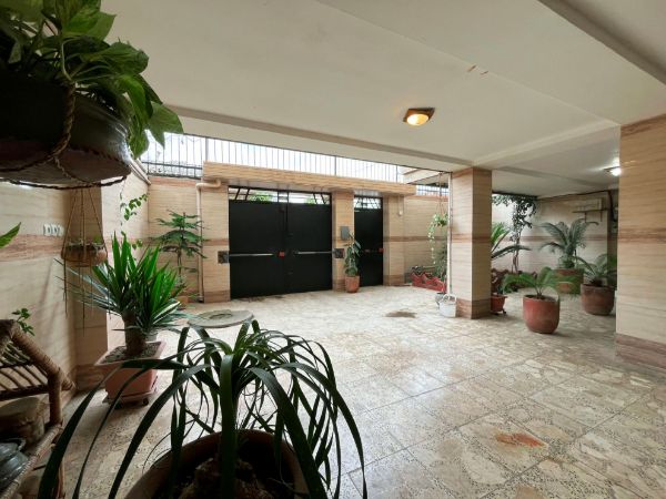 تصویر آپارتمان گلشن